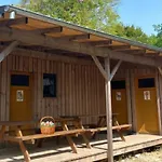 Mobil-home 6 Personnes Avec Terrasse - Api-1-52-1710 Camping