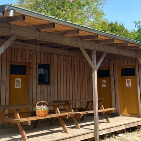 Mobil-home 6 Personnes Avec Terrasse - Api-1-52-1710 Camping